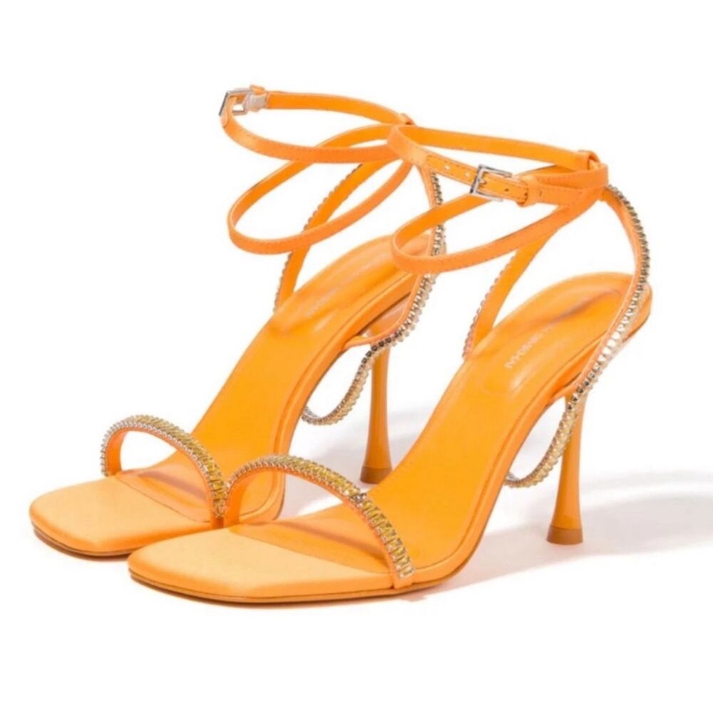 Jonathan Simkhai Luxon Crystal
Embellished Heels in Zinnia Orange Size 38